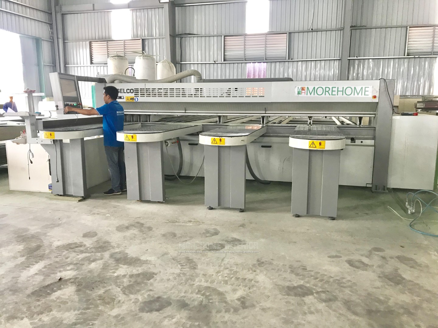 xưởng gỗ thi công nội thất Morehome